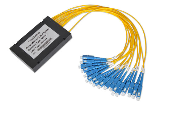 अनुसूचित जाति / एपीसी फाइबर connectors के साथ 1 × 32 पीएलसी singlemode ऑप्टिकल फाइबर फाड़नेवाला