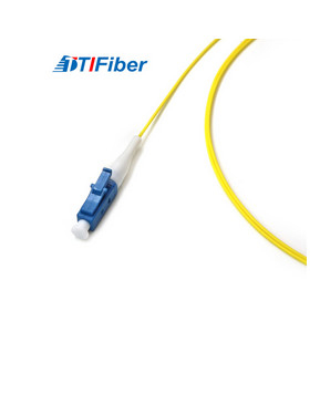 FTTH वाइड एरिया नेटवर्क के लिए G652d G657a फाइबर ऑप्टिक पिगटेल सिंगल मोड